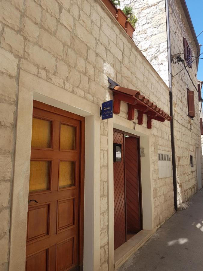 Apartments And Rooms Villa Lina Σπλιτ Εξωτερικό φωτογραφία