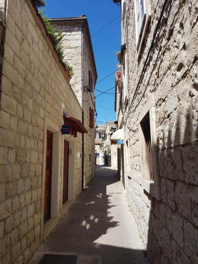 Apartments And Rooms Villa Lina Σπλιτ Εξωτερικό φωτογραφία