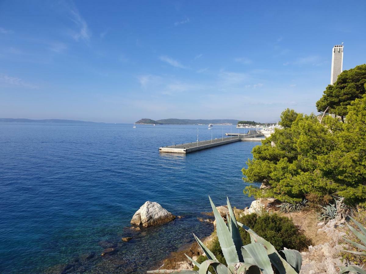 Apartments And Rooms Villa Lina Σπλιτ Εξωτερικό φωτογραφία